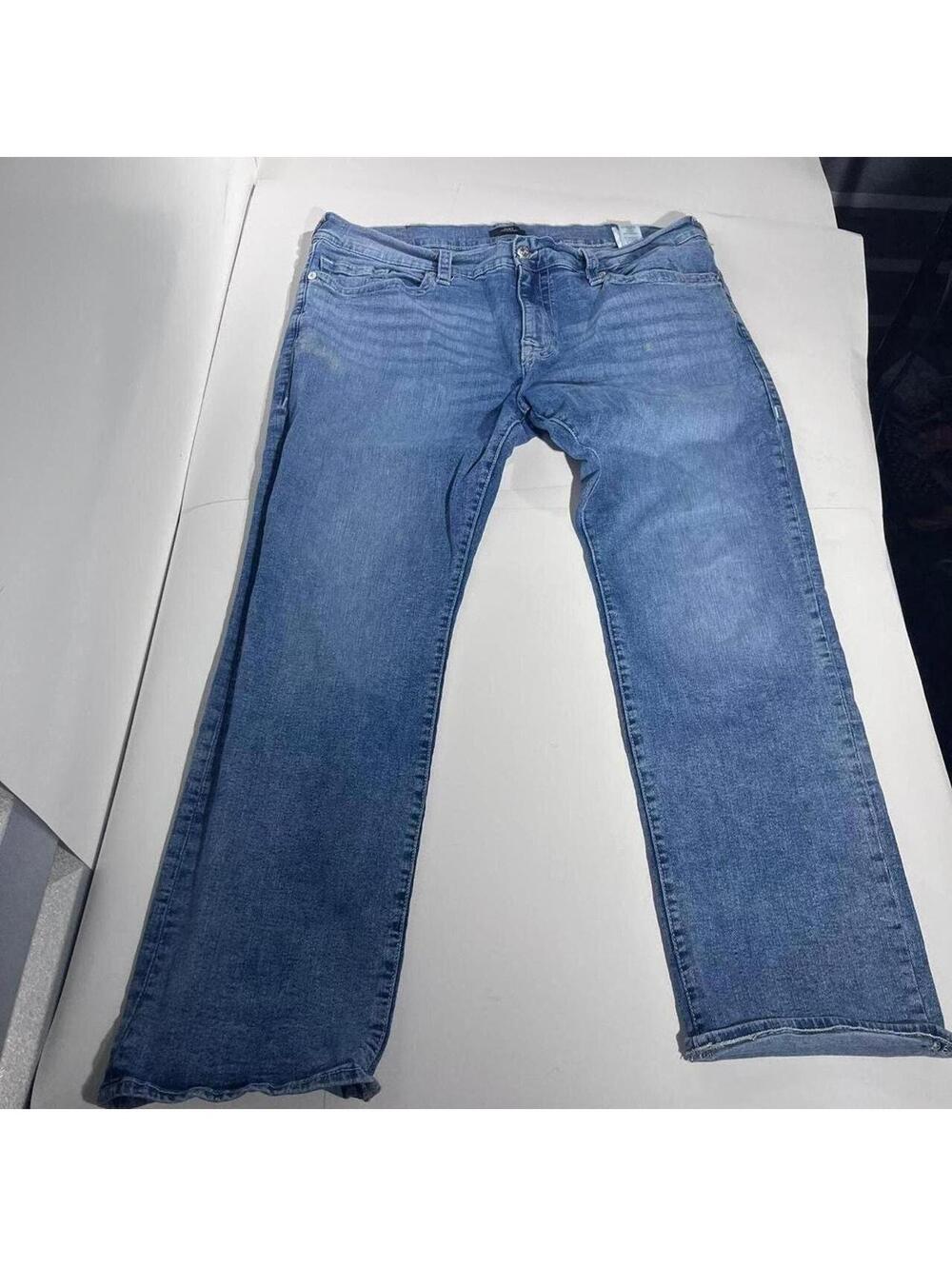 True Religion blue Ricky relaxed straight jeans Size 40"